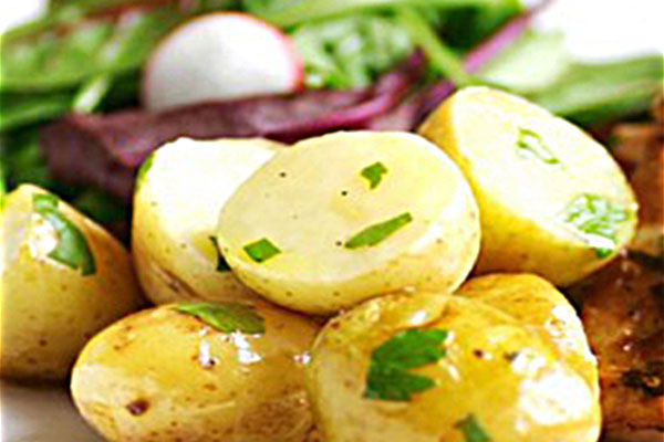 Σπιτική πατατοσαλάτα με κρίταμο